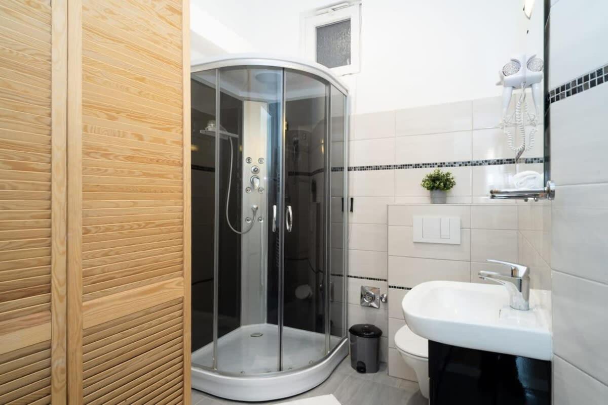 Ultra Central Cozy Apartment Budapest Esterno foto