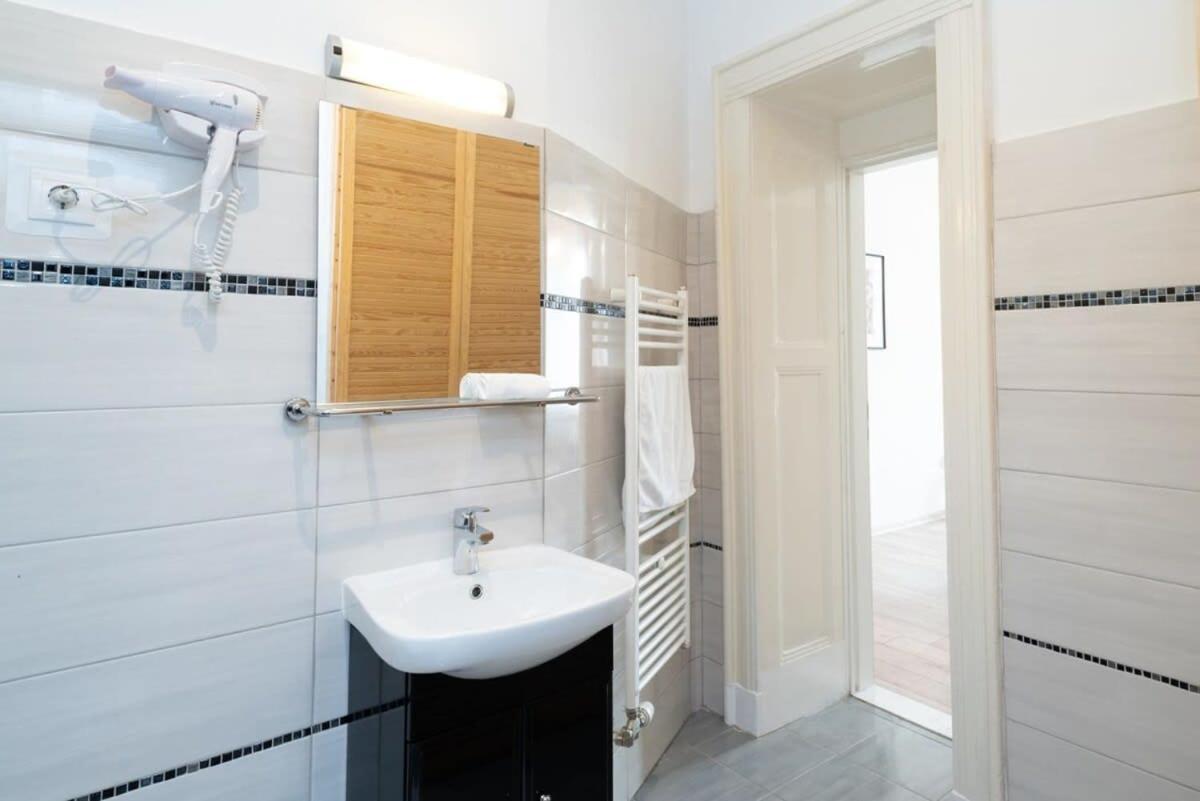 Ultra Central Cozy Apartment Budapest Esterno foto