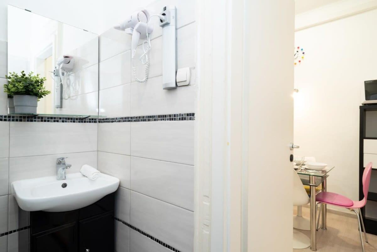 Ultra Central Cozy Apartment Budapest Esterno foto