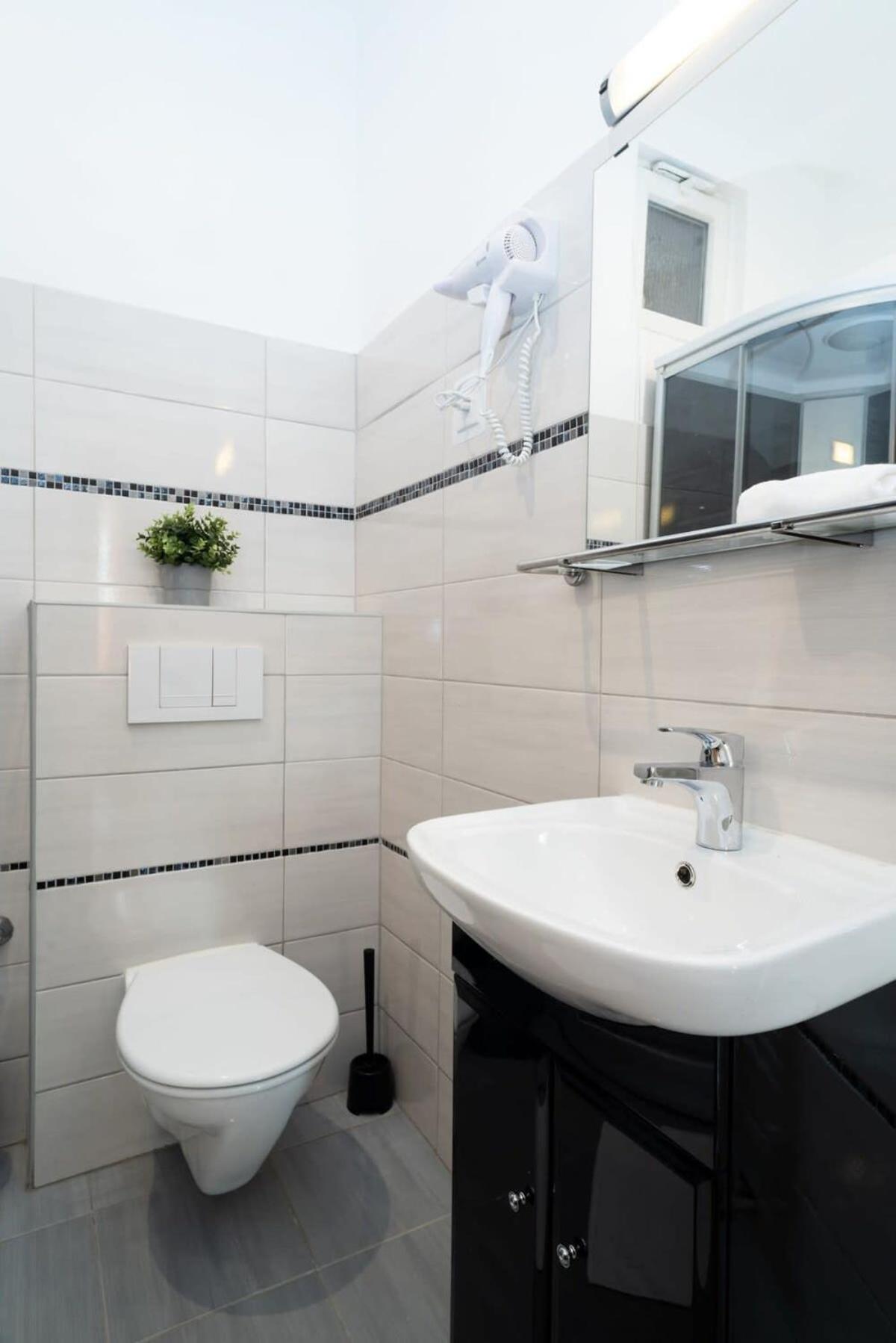 Ultra Central Cozy Apartment Budapest Esterno foto